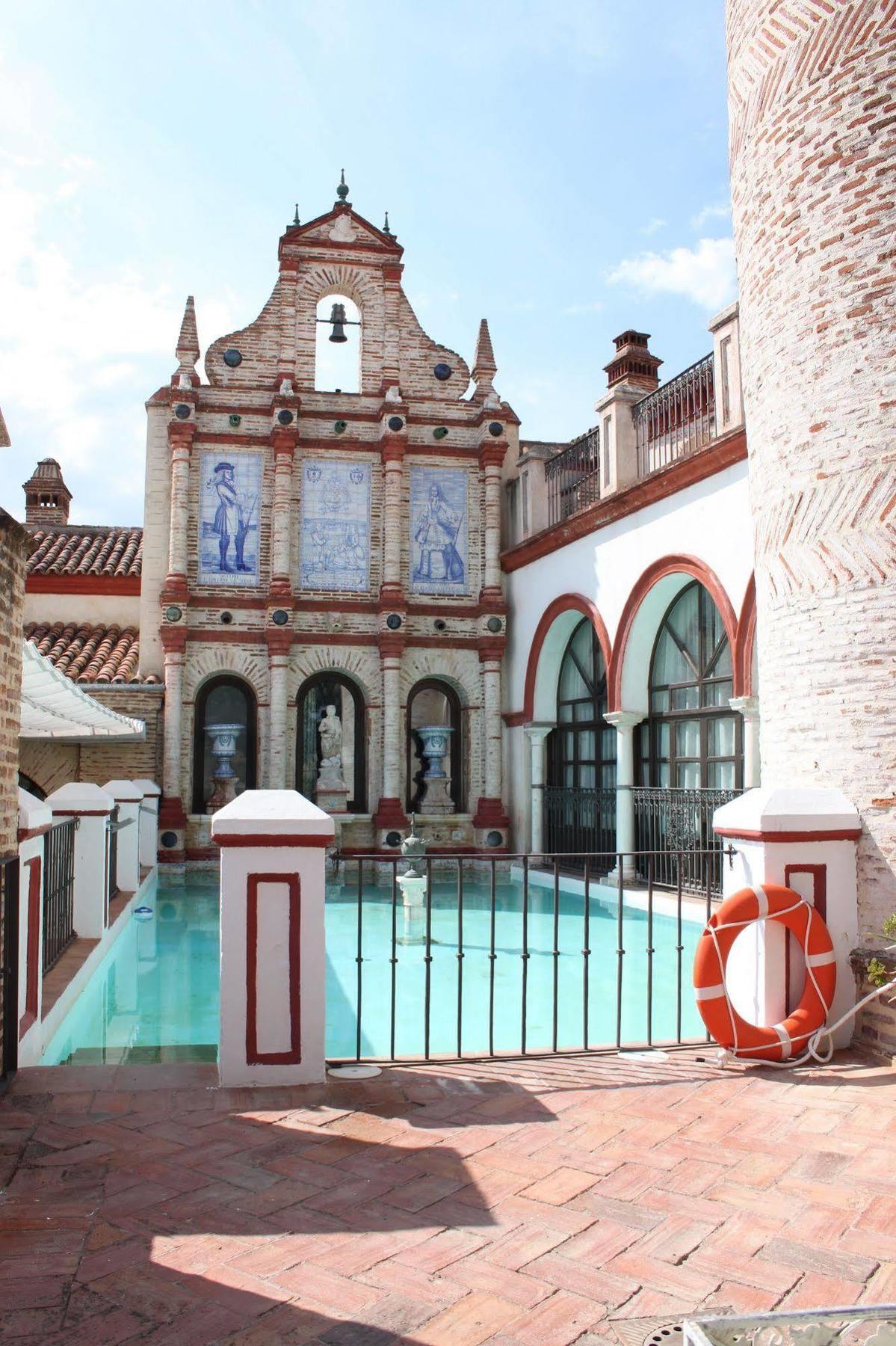 El Rincon De San Benito Guest House กาซาญา เดลา เซียร์รา ภายนอก รูปภาพ